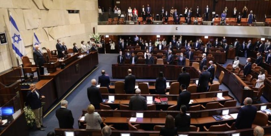Πρώτη ήττα νέας κυβέρνησης Ισραήλ στη Βουλή για αμφιλεγόμενο νόμο για ισραηλινή υπηκοότητα
